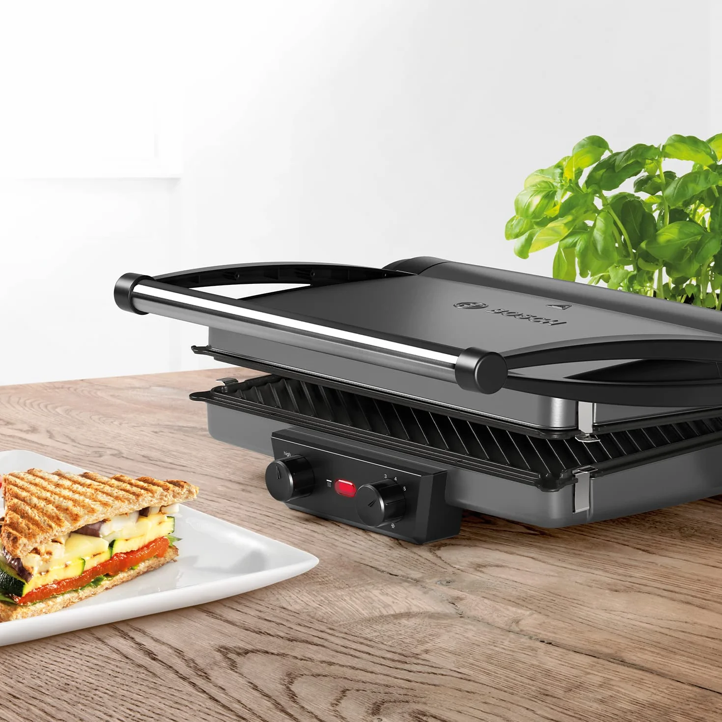 Bosch Grill elektryczny TCG4215, 2000 W, 3 pozycje grillowania, podwójna regulacja temperatury, wyjmowane płyty, łatwe czyszczenie