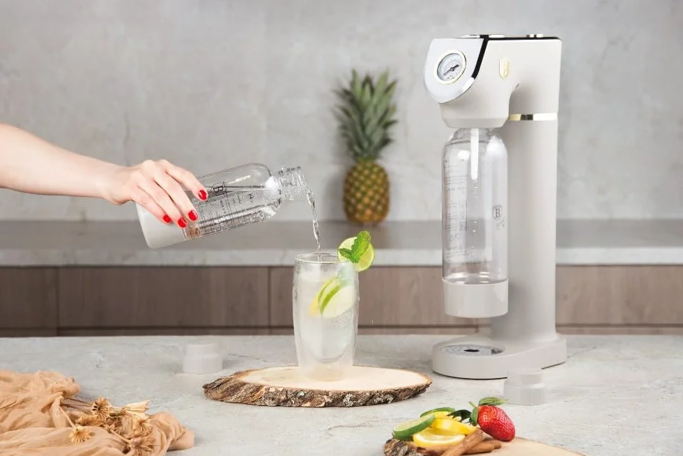 Berlinger Haus Sodabar Saturator do wody gazowanej z barometrem 2 butelki 1 L 0,5 L