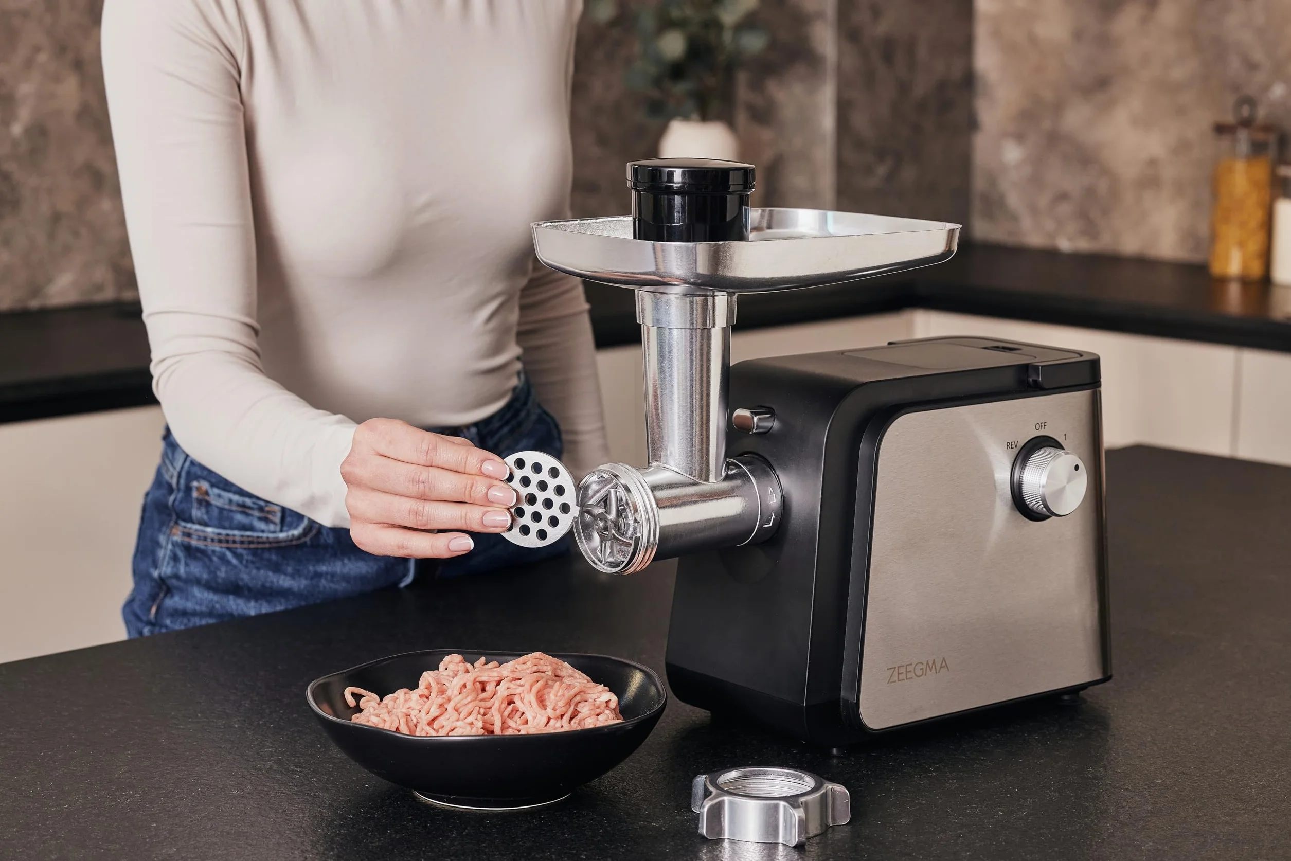 ZEEGMA MOLEN CHEF EASY Elektryczna Maszynka Do Mielenia Mięsa 2100 W 3 Tarcze Ze Stali Nierdzewnej