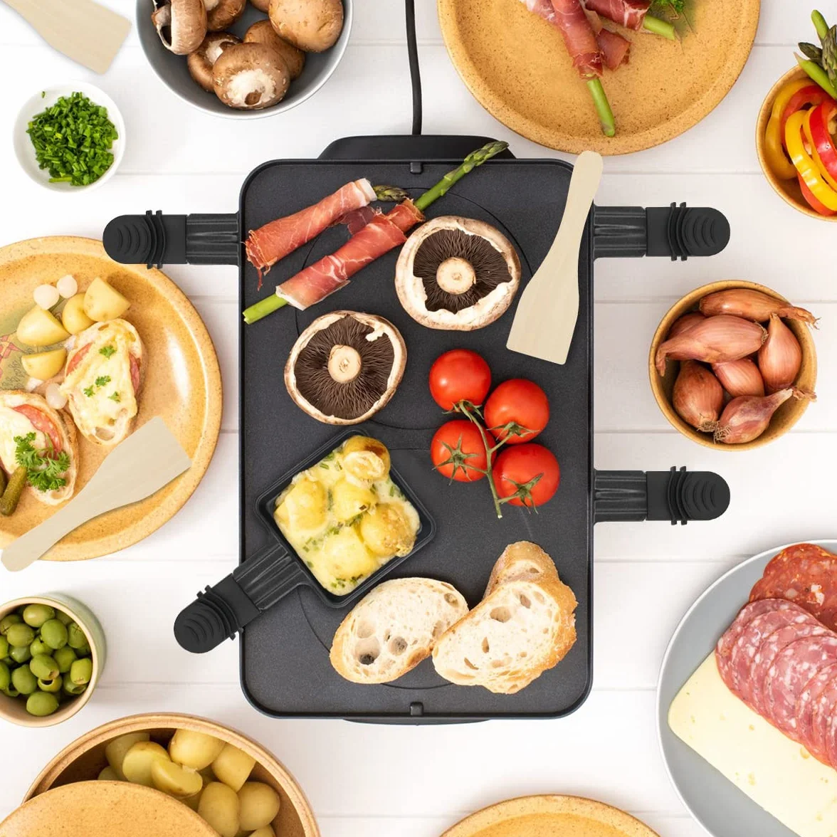 Datyeco 4 patelnie z powłoką zapobiegającą przywieraniu, wymienne patelnie do grilla raclette z powłoką zapobiegającą przywieraniu i 4 drewniane łopatki do grilla raclette