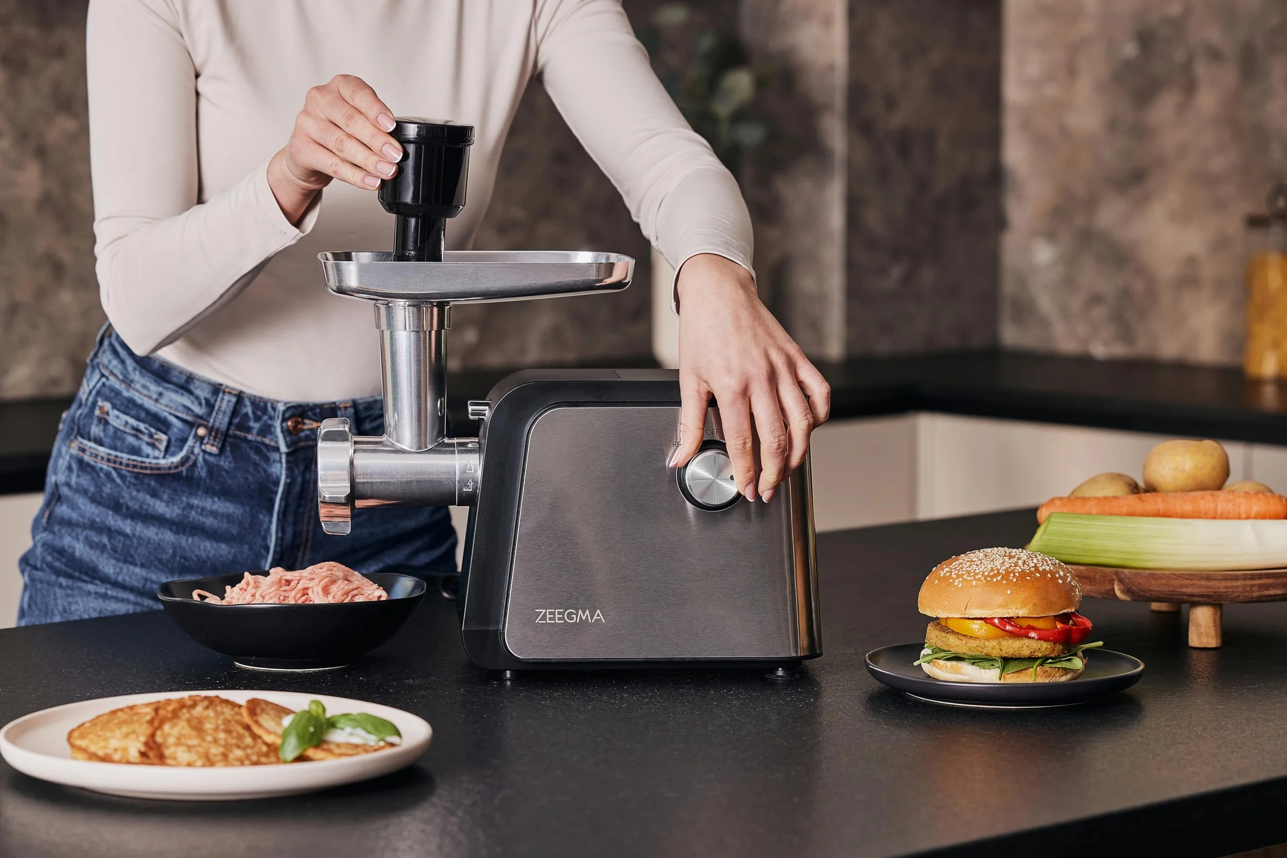 ZEEGMA MOLEN CHEF EASY Elektryczna Maszynka Do Mielenia Mięsa 2100 W 3 Tarcze Ze Stali Nierdzewnej