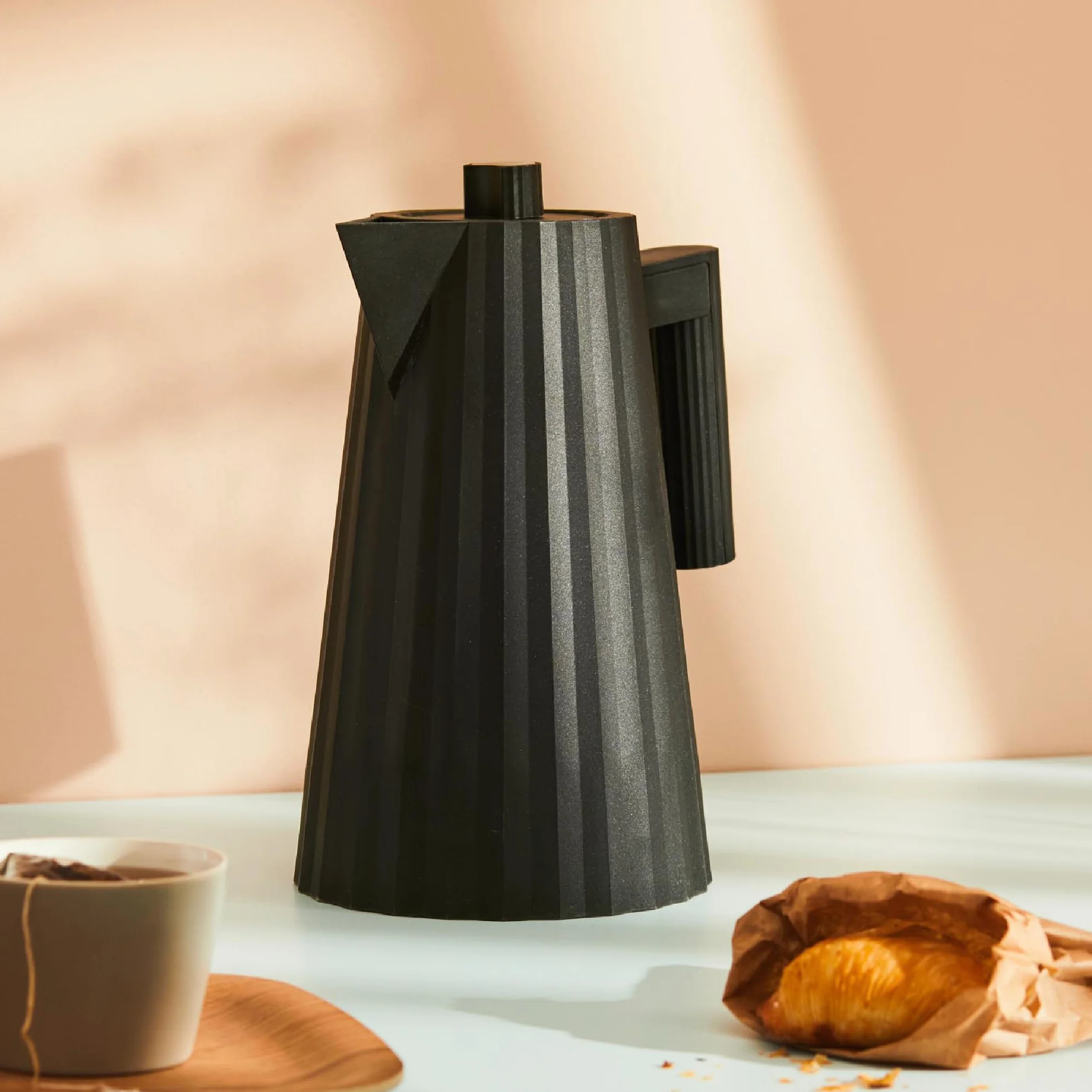 Alessi Alessi Czajnik Elektryczny, Czarny, 1,7 L