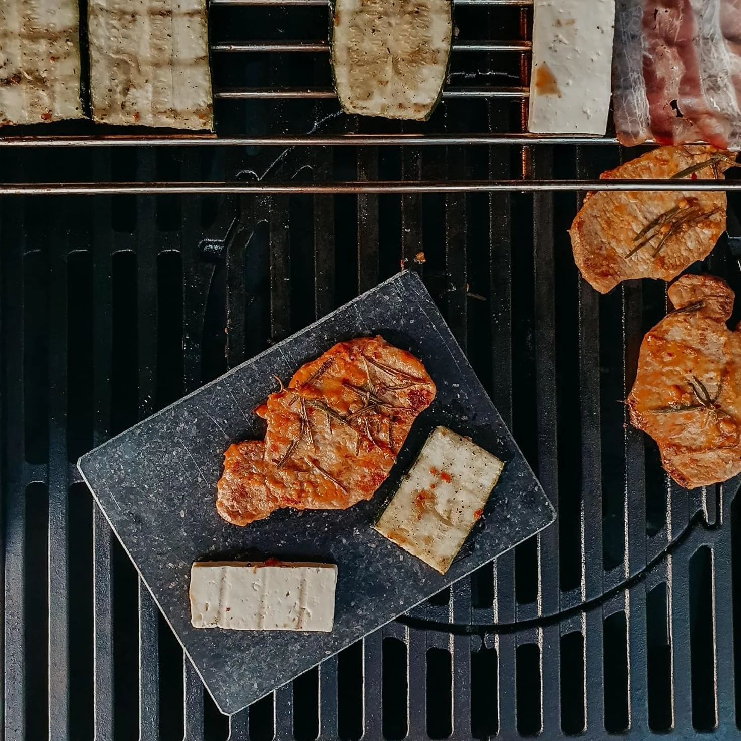 Deska do steków z kamienia lawowego Hot Stone, płyta grillowa, blat kamienny
