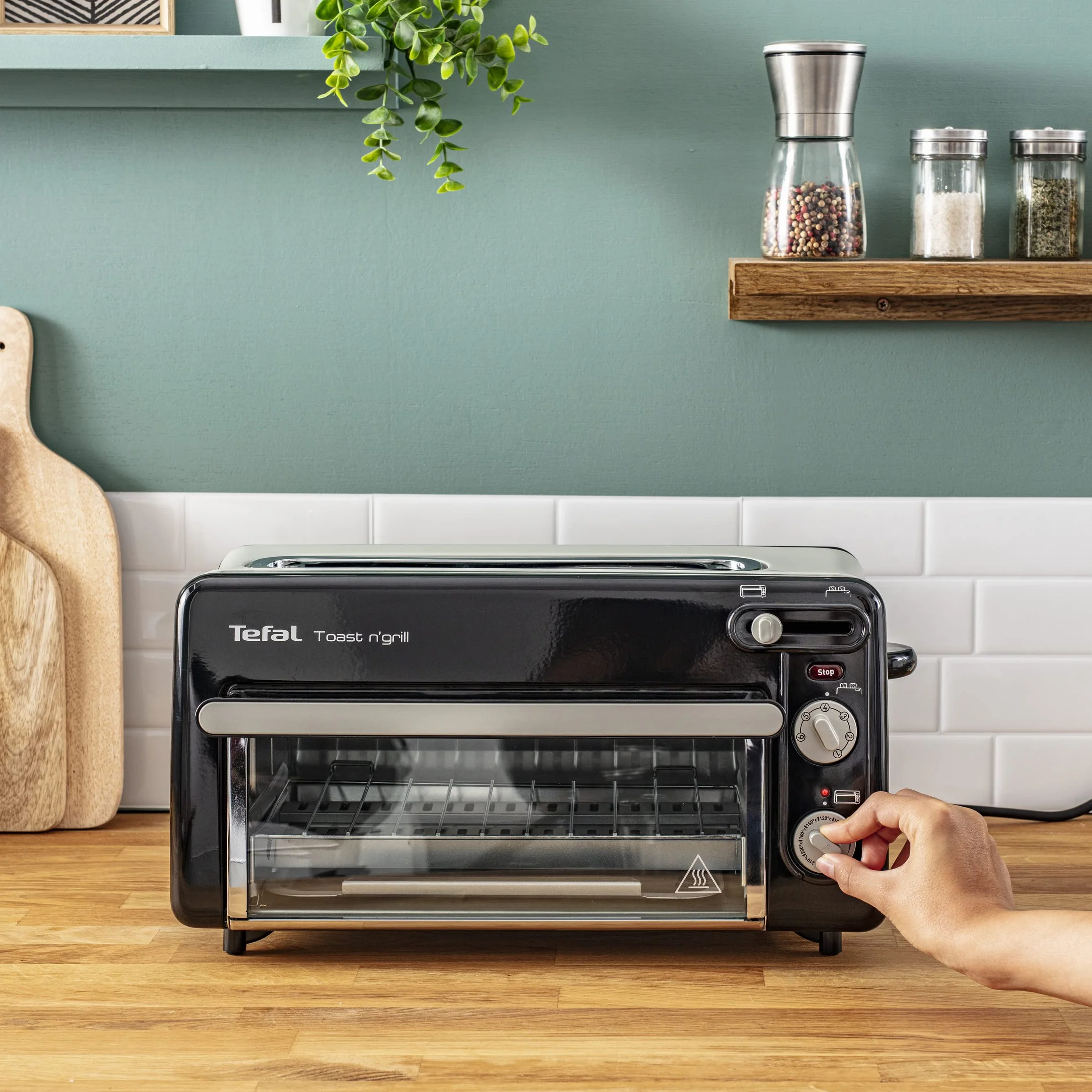Tefal TL6008 Toast n'Grill Opiekacz do Kanapek z Funkcją Grilla, Metal/Tworzywo Sztuczne, 1300 W, Czarny/Srebrny