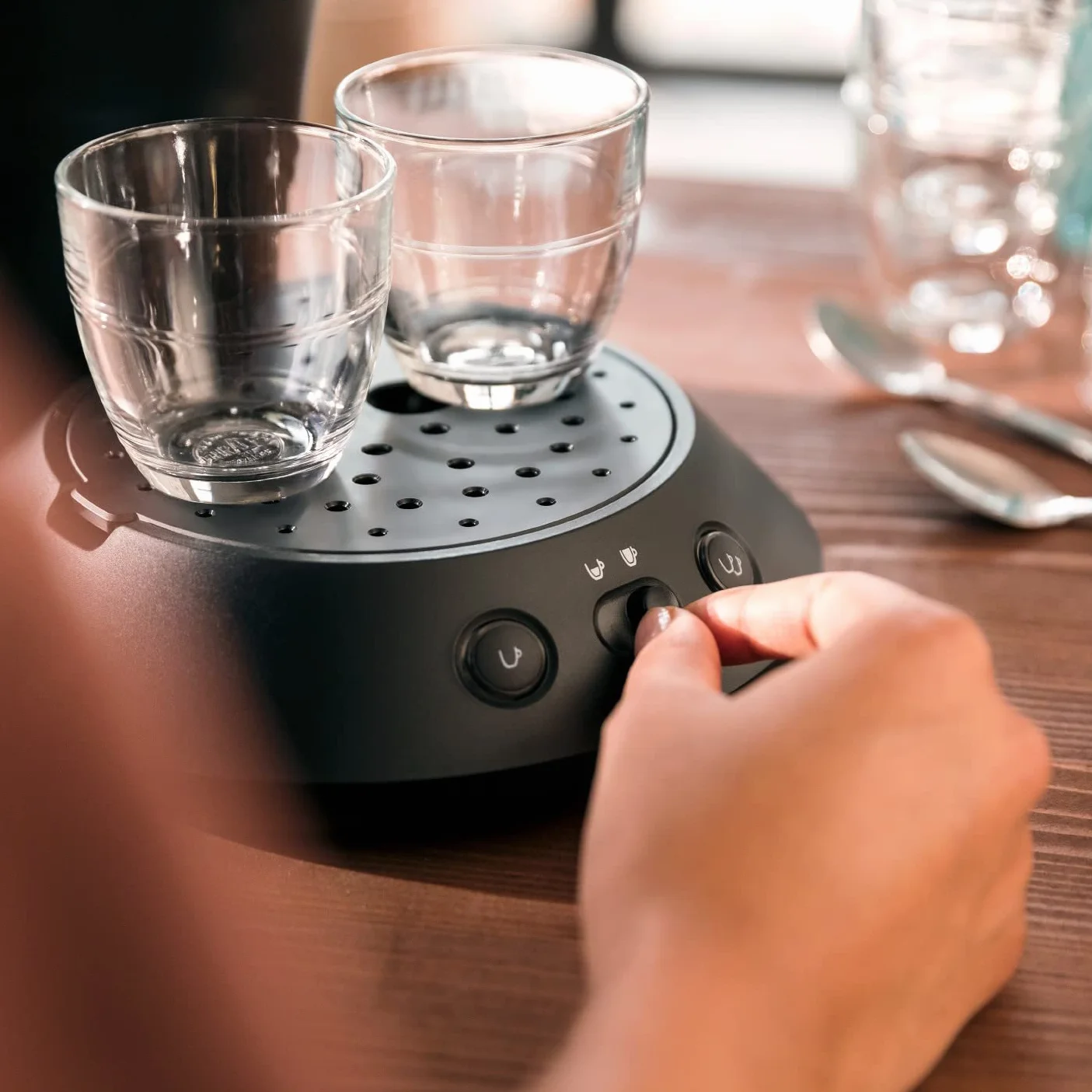 Philips SENSEO Ekspres do kawy na kapsułki CSA210/22 Czarny Fortepianowy