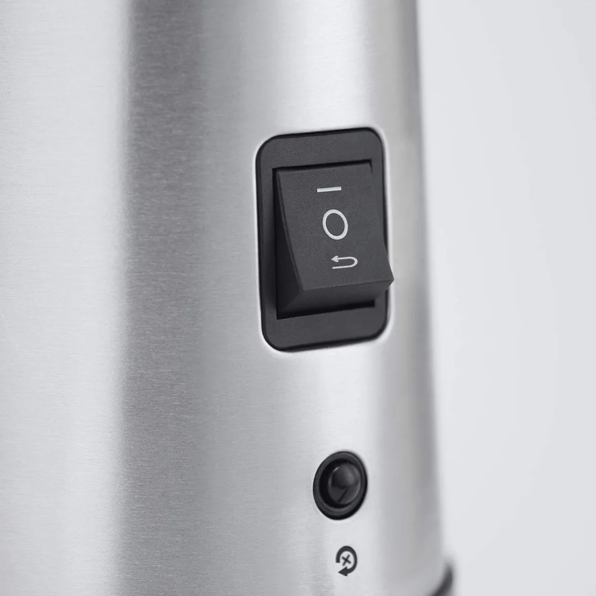 Russell Hobbs sokowirówka, wolnoobrotowa, 1 poziom prędkości, funkcja cofania, cicha, łatwe czyszczenie, blokada bezpieczeństwa, moc 150W, srebrna, czarna, Slow Juicer 25170-56