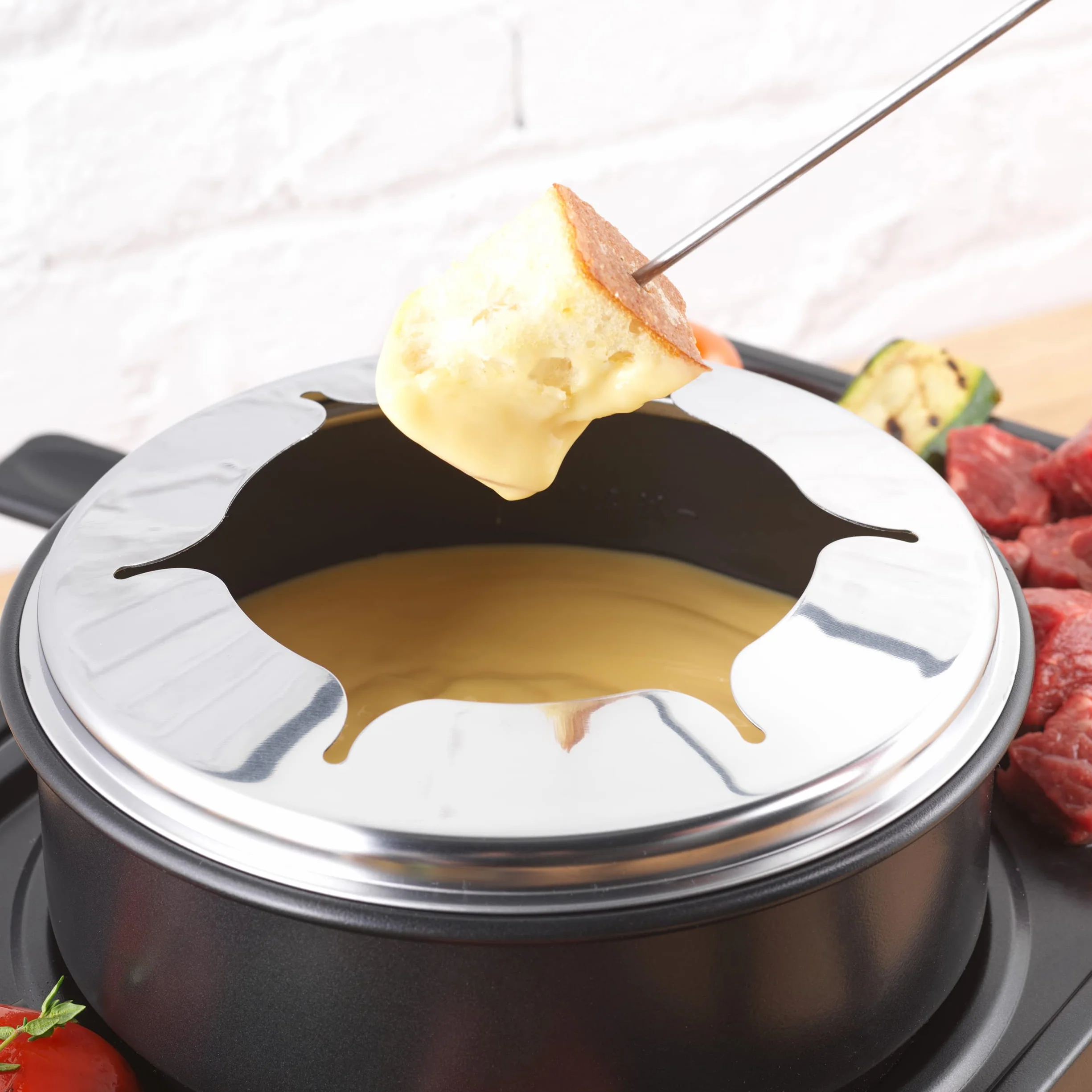 Petra PT4513VDE Elektryczny zestaw raclette i fondue 2 w 1, 1400 W, 1,3 l, 8 patelni