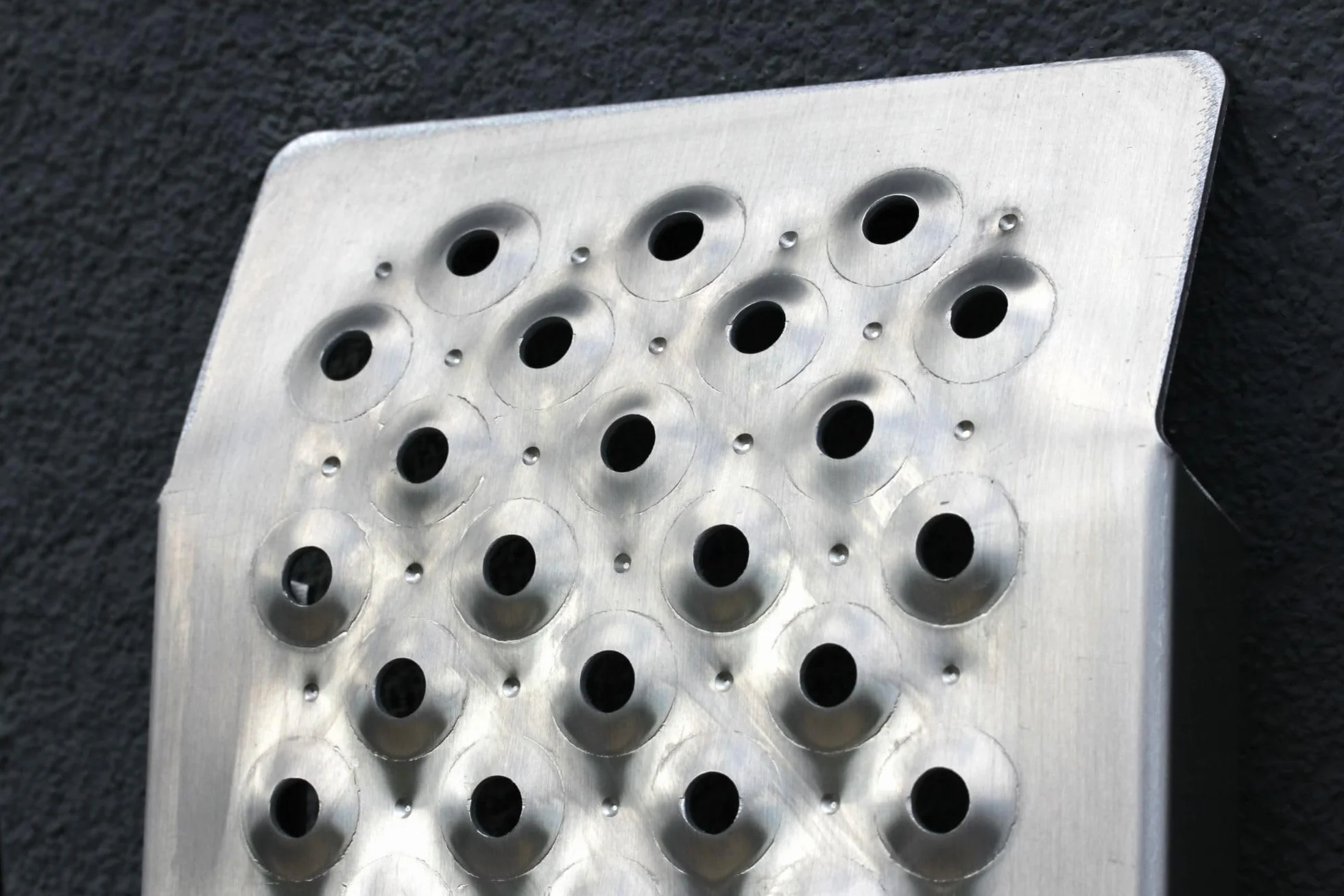 UNITEC Rampa najazdowa aluminiowa, rampa załadunkowa do samochodów osobowych, 2 sztuki, wyjątkowo antypoślizgowa, nośność do 200 kg/sztuka, para 400 kg